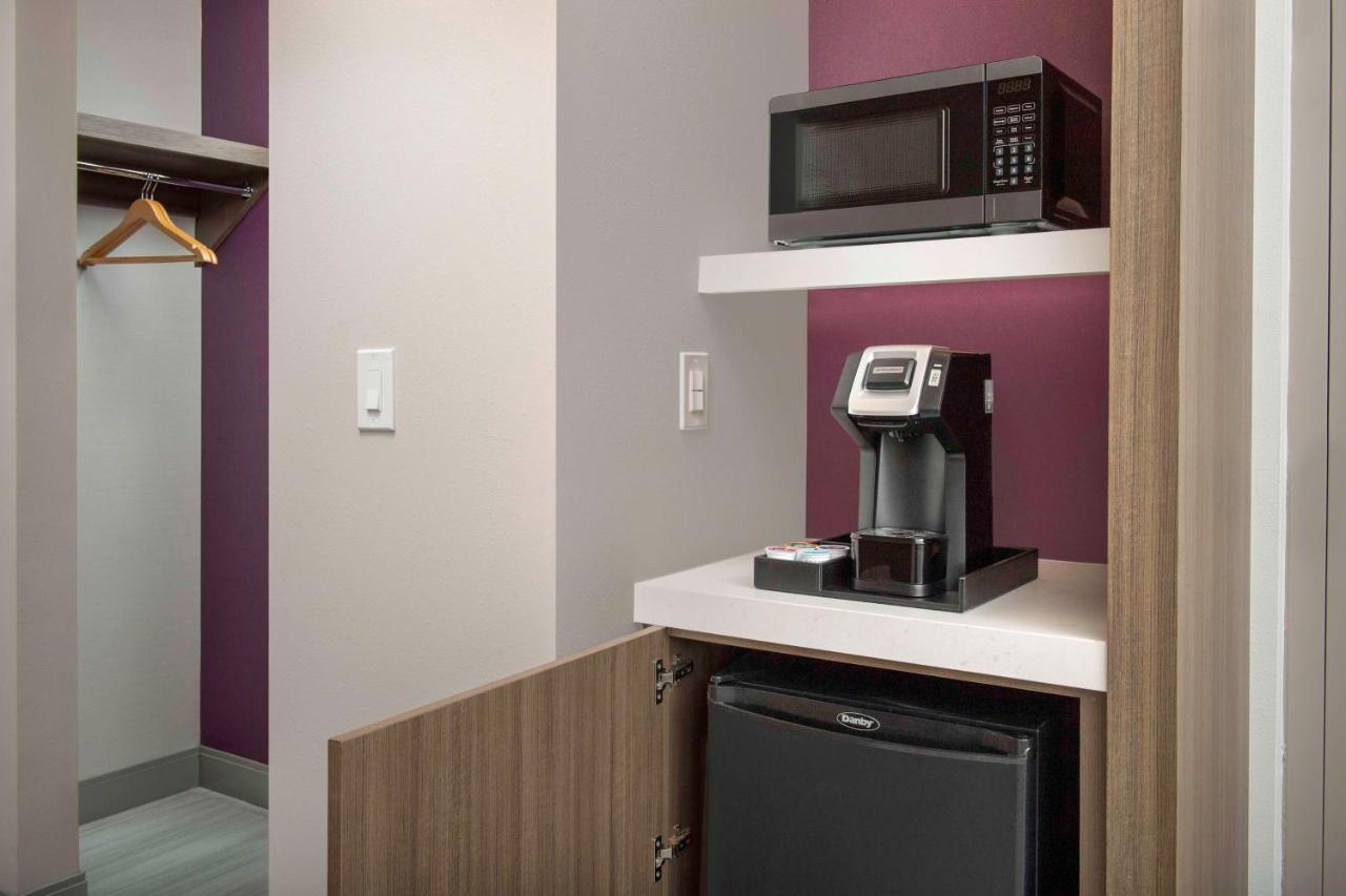 Hilton Garden Inn Pensacola Downtown المظهر الخارجي الصورة