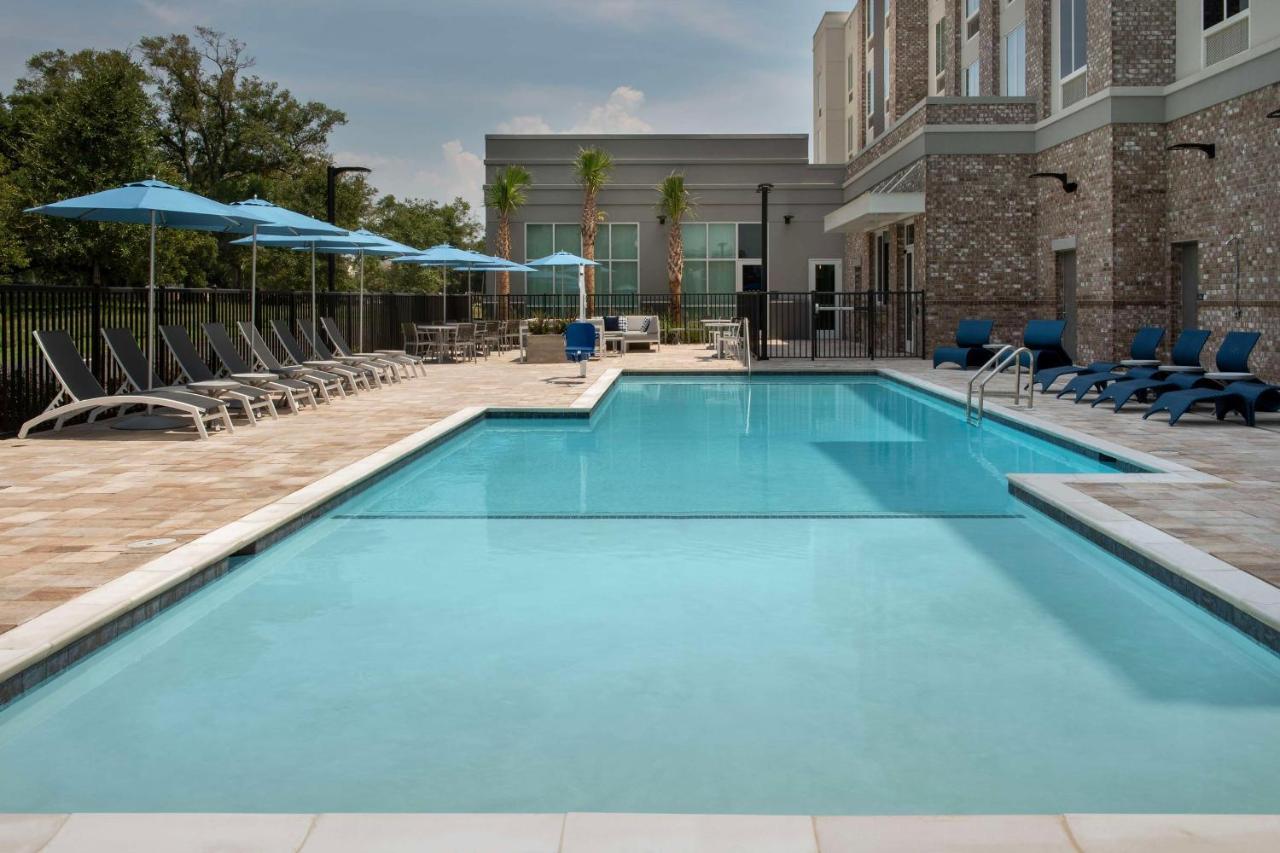 Hilton Garden Inn Pensacola Downtown المظهر الخارجي الصورة